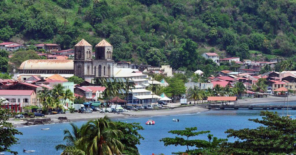 Plage de Saint-Pierre en Martinique