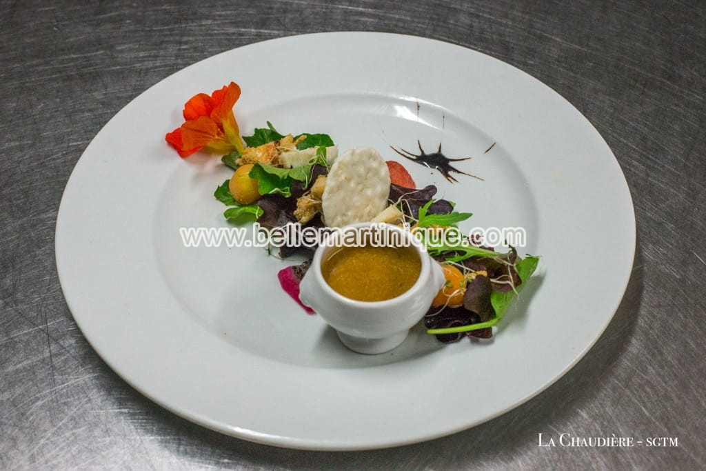 Soupe de lambi (Cheffe Yanic MALIDOR – Restaurant La Chaudière – Morne Rouge)