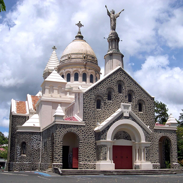 eglise-sacre-coeur-de-balata-marinique