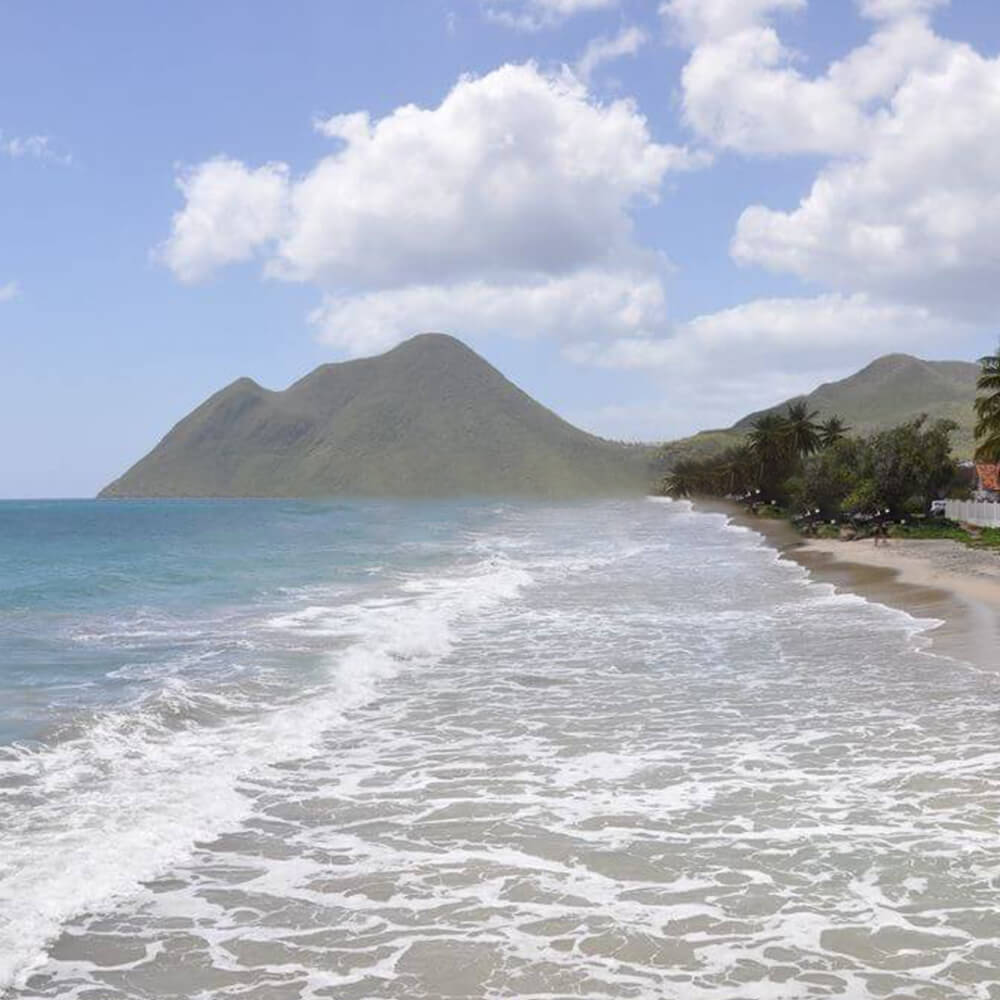 plage-du-bourg-le-diamant