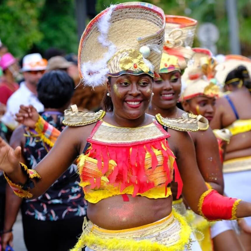 defile-mardi-gras-martinique